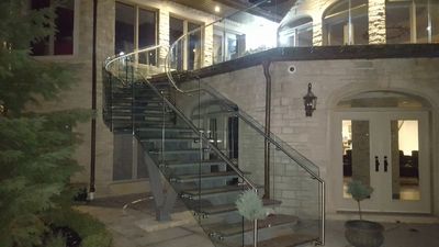 steel glass steps railing1